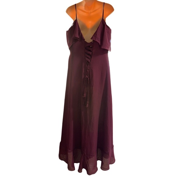 VNAIX Burgundy Full Length Bridesmaid Ruffle Dress Thin Straps and Corset Back - Picture 10 of 10